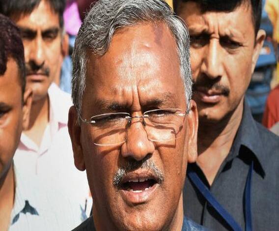दिल्ली पहुंचे CM Trivendra Rawat, शाम को JP Nadda से होगी मुलाकात | Uttarakhand Prime