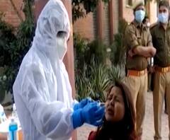 कम हो रहे कोरोना के मामले अचानक बढ़ने कैसे लगे हैं ? | Mudde Ki Baat 