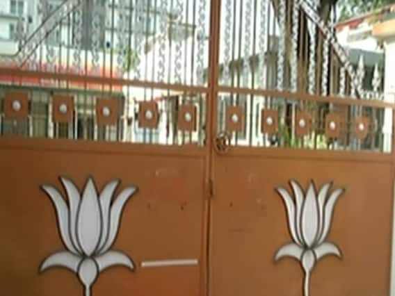 कौन बनेगा उत्तराखंड का नया CM? BJP विधायक दल की बैठक, रेस में 4 नाम