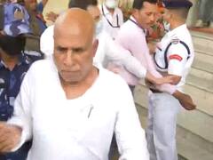 Bihar : विधानसभा परिसर में बवाल, RJD ने किया दावा - उनके विधायकों को पुलिस ने पीटा