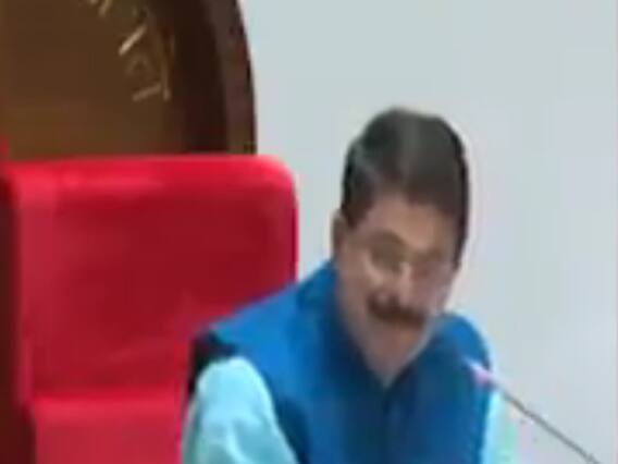 ગુજરાત વિધાનસભાના અધ્યક્ષે નીતિન પટેલના બજેટ ભાષણને વચ્ચે જ કેમ રોકી દીધુ હતું?