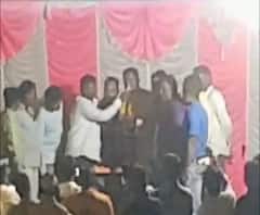 Police Birthday Party | कोरोना काळात पोलीस कर्मचाऱ्याची दणक्यात वाढदिवस पार्टी