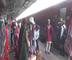 छोड़ दिया है मास्क पहनना और भूले दो गज की दूरी का वादा, तो खतरा है! | Gorakhpur Railway Station 
