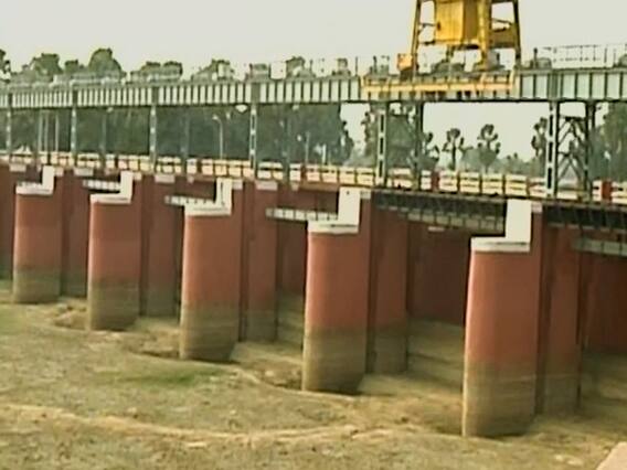 सालों से पानी खरीद कर पीने को मजबूर बिहार का एक गांव, देखिए ये रिपोर्ट | घंटी बजाओ | 11 March 2021