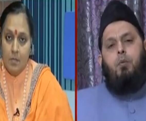 मस्जिदों की अजान हो या मंदिरों का कीर्तन-भजन, मुद्दा बनाना कितना सही ? | Baat To Chubhegi 