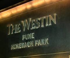 Income Tax खात्याच्या कारवाईनंतर तापसी पन्नूचा अर्थमंत्री आणि कंगना रनौतला टोला