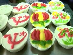 बंगाल की चुनावी मिठाई हो रही है Viral, मिल रही है हर पार्टी के चुनाव चिह्न वाली मिठाई 