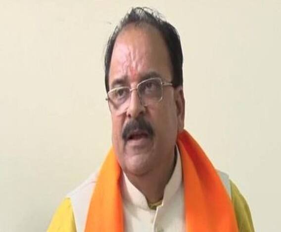 Uttarakhand की सियासी हलचल पर क्या कहते हैं Ajay Bhatt ? | ABP Ganga 