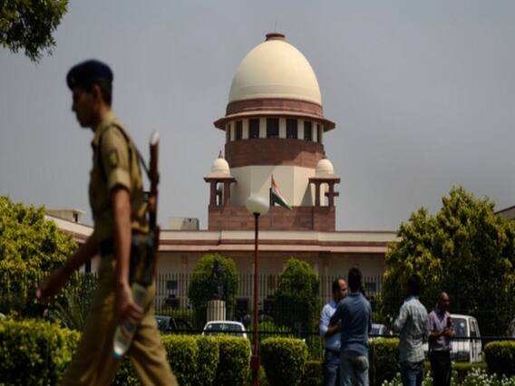 Supreme Court की बड़ी टिप्पणी-'OTT पर दिखाए जा रहे अश्लील कंटेट, नियंत्रण जरूरी'