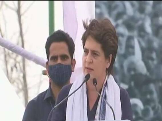 मेरठ किसान महापंचायत में मोदी सरकार पर जमकर बरसीं Priyanka Gandhi