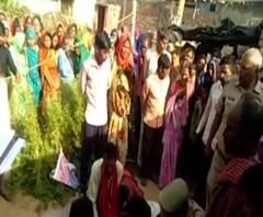 Sonbhadra में खेली गई खून की 'होली' !, जब खुला बंद दरवाजा, उड़ गए सबके होश