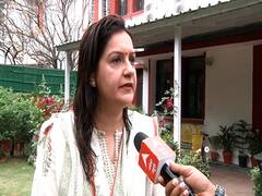 Mamata Banerjee पर हुए हमले पर Priyanka Chaturvedi ने कही बड़ी बात 