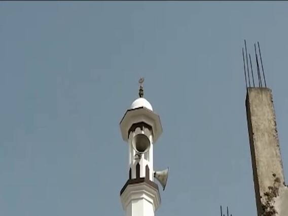 प्रयागराज अजान विवाद: VC Sangeeta Shrivastava की चिट्ठी का असर, मस्जिद ने बदला लाउडस्पीकर का रुख