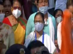 West Bengal vs UP: महिलाएं कहां ज्यादा सुरक्षित? | हुंकार (08.03.2021)