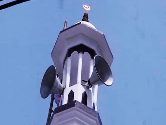 एक बार फिर से लाउडस्पीकर से अजान पर मचा घमासान, शिकायत पर हुई कार्रवाई | भारत की बात | 17 March 2021