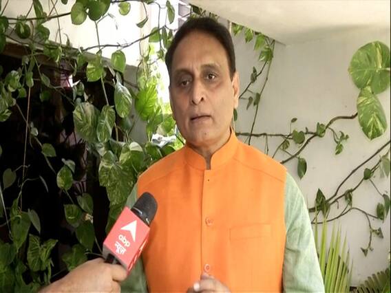 'वो गाय की तुलना लोमड़ी से कर रहे हैं'- Rahul Gandhi के हमले पर Rakesh Sinha का पलटवार