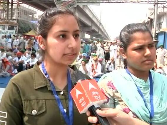 International Women's day: Tikri Border पर मनाया गया Women's Day, College की छात्राओं ने लिया हिस्सा