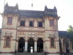 Dahod: દેવગઢ બારિયાની એક હાઇસ્કૂલમાં બે શિક્ષકને થયો કોરોના, જુઓ વીડિયો