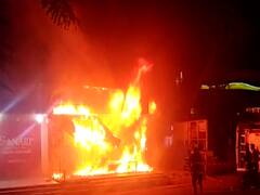 ATM जलकर हुआ खाक, फायर ब्रिगेड ने आग पर काबू पाया गया