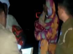 UP: कानपुर देहात में तेज रफ्तार ट्रक बेकाबू होकर पलटा, 6 लोगों की मौत, 8 को गंभीर चोटें