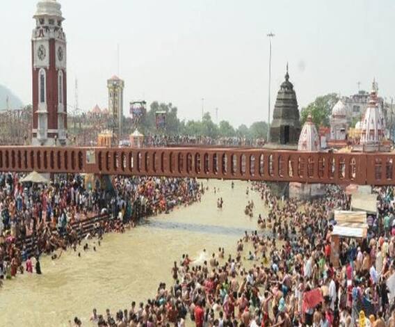 Haridwar Maha Kumbh पर मंडराता कोरोना का खतरा | Baat To Chubegi 