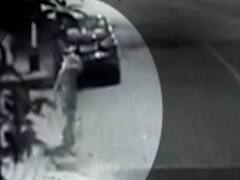 एंटीलिया केस: नया वीडियो आया सामने, कार से PPE किट पहने निकलता दिखा शख्स