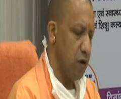 CM Yogi ने Akhilesh सरकार के कामकाज पर उठाए सवाल, कहा- चाचा भतीजे की भर्तियां होती थीं