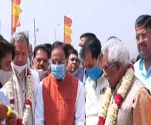 Corona संक्रमित CM Tirath Rawat के संपर्क में आए लोगों पर नजर | Uttarakhand Prime 