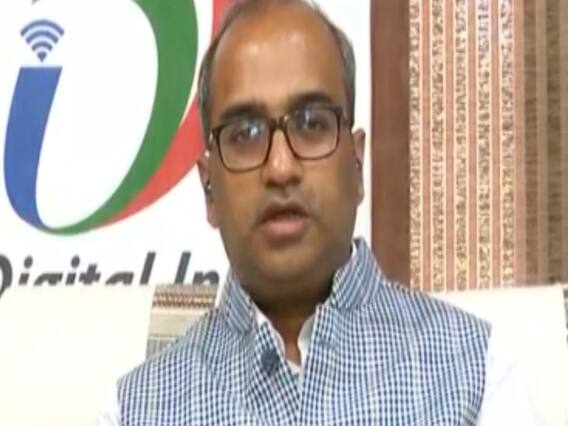 क्या टेक कंपनियों की मनमानी रोकने के लिए ऑस्ट्रेलिया जैसा कानून जरूरी है? जानिए अभिषेक सिंह से