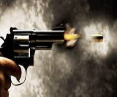 Prayagraj: यूथ कांग्रेस उपाध्यक्ष मोहम्मद अकरम की गोली मारकर हत्या, रिश्तेदारों पर मर्डर का शक