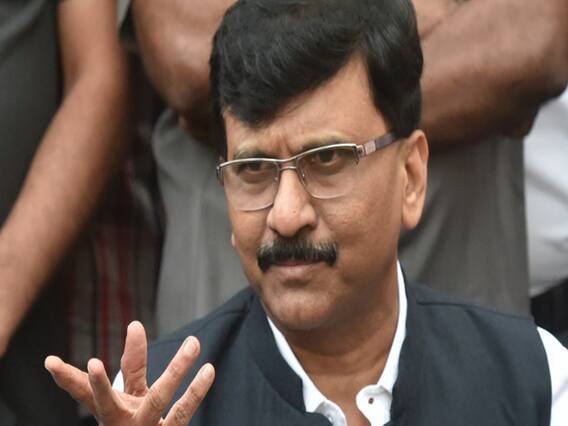 Maharashtra: 'सामना' के जरिए Shiv sena ने नौकरशाहों पर साधा निशाना,BJP के लिए काम करने का लगाया आरोप