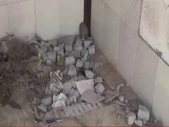 गंदगी में पल रहा स्कूली बच्चों का भविष्य, MP में 'शौचालय घोटाला' | घंटी बजाओ