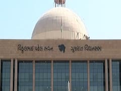 તેલના વધેલા ભાવને લઈ વિધાનસભામાં શાસક અને વિરોધ પક્ષ આમને સામને, ‘તેલિયા રાજા’ના લગાવ્યા નારા