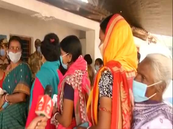 West Bengal Phase 1 Voting: मतदान के दौरान जमकर मचा घमासान | फटाफट 100 