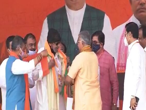 देखिए Mithun Chakraborty ने आज BJP में शामिल होते हुए क्या-क्या कहा? | WB Polls