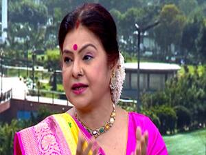 International Women's Day: लोकगायिका Malini Awasthi से जानिए उनके संघर्ष का सफर