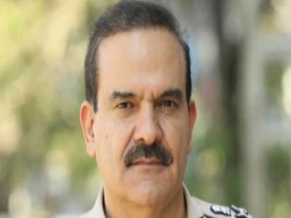 Param Bir Singh मामले में सवाल पूछने पर लाइव शो में NCP प्रवक्ता ने काटा फोन 