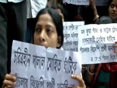 WB Polls: BJP कार्यकर्ताओं ने दफ्तर के बाहर किया हंगामा, पार्टी उम्मीदवारों के खिलाफ गुस्सा