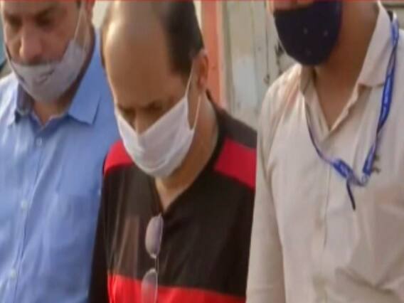 Sachin Vaze केस में NIA ने जब्त की एक स्पोर्ट्स बाइक