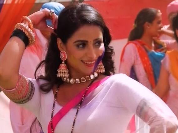 'गुम है किसी के प्यार में' सीरियल में अब भी मनाया जा रहा है होली का त्यौहार | सास बहु और साजिश