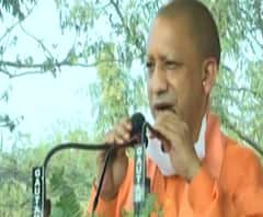 कोरोना केस बढ़ने से योगी सरकार का बड़ा फैसला, कक्षा 8 तक के स्कूल 11 अप्रैल तक बंद