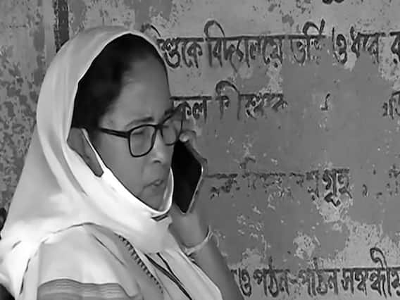 क्या महंगाई रोकने का यही विकल्प है कि चुनाव करवाते रहना चाहिए? | भारत की बात