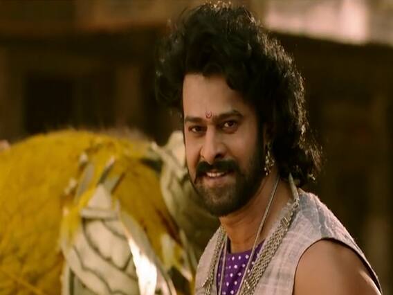 अब शाहरुख के बराबर फीस लेंगे बाहुबली प्रभास ! | खबर फिल्मी है