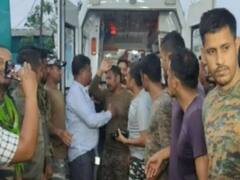 Exclusive: नक्सलियों के चंगुल से छूटे CRPF जवान Rakeshwar Singh, abp News पर देखें पहली तस्वीर