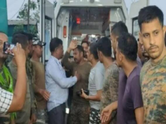 Exclusive: नक्सलियों के चंगुल से छूटे CRPF जवान Rakeshwar Singh, abp News पर देखें पहली तस्वीर