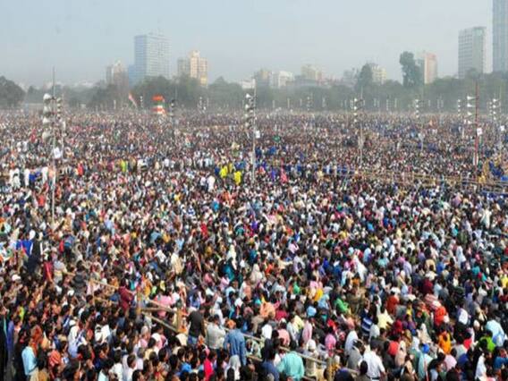 Corona संकट के बीच रैलियों में जमा हो रही भीड़ पर EC और गृह मंत्रालय को मिला नोटिस