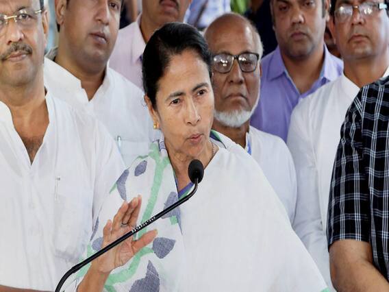 WB Polls: Mamata Banerjee की चोट की जांच CBI से कराने की मांग को सुनने से Supreme Court का इंकार