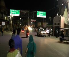 Kanpur में बढ़ता कोरोना का खतरा! लेकिन Night Curfew के बाद भी सड़क पर घूमते दिखे लोग