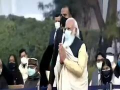 काशी का जिक्र करके PM Modi ने Mamata Banerjee पर तंज कसा | West Bengal Elections