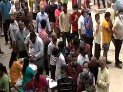 Babul Supriyo का बड़ा आरोप- हमने एक 'फर्जी वोटर' को पकड़ा | West Bengal Election